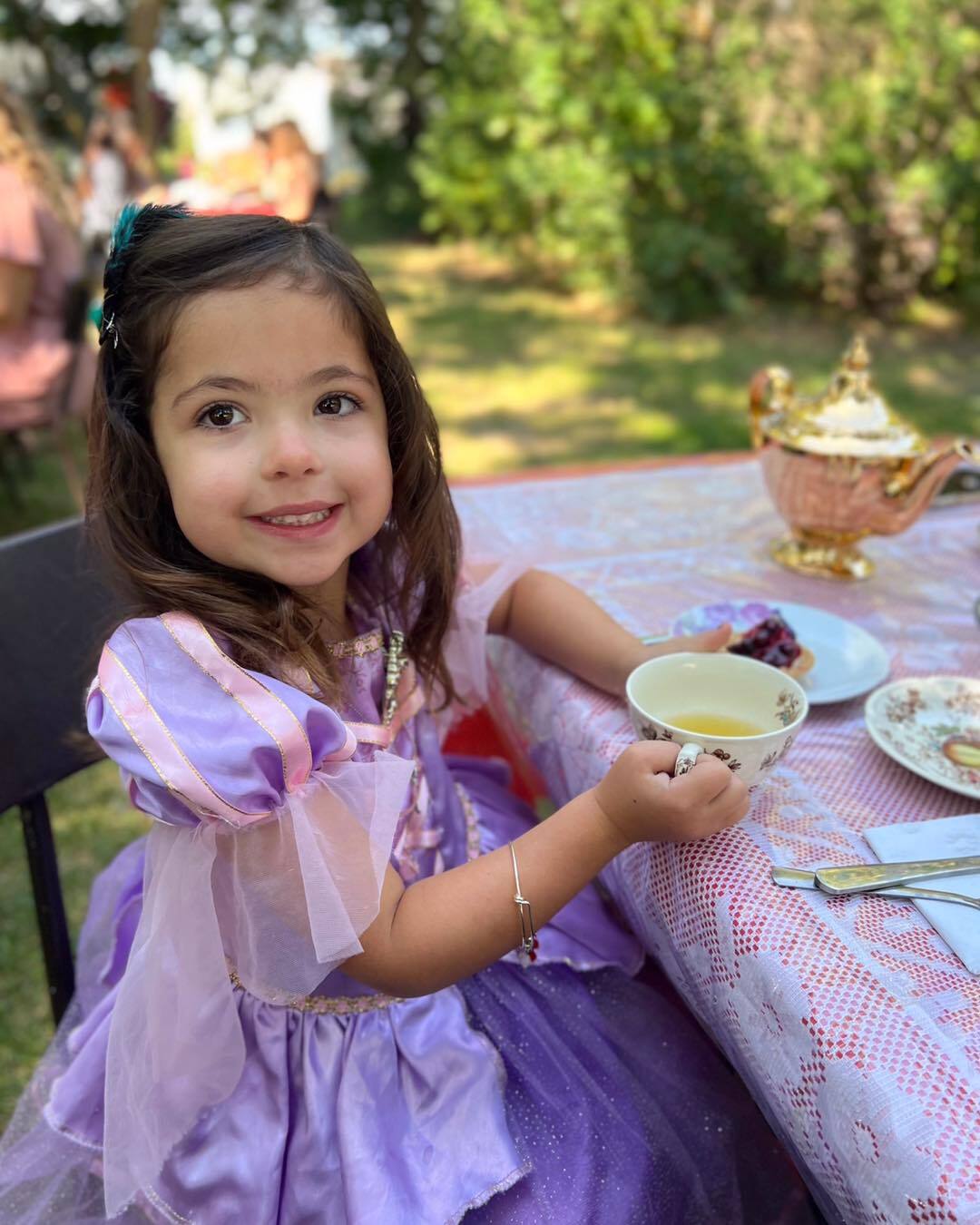 High Tea – DNA Gardens